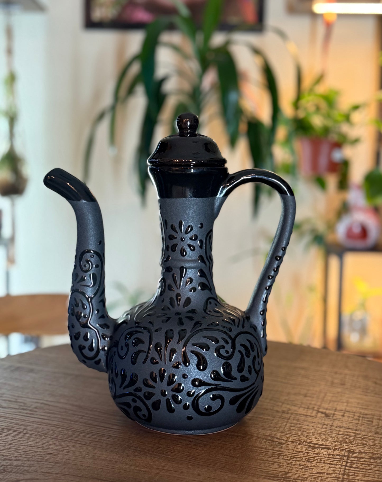 Aladdin teapot