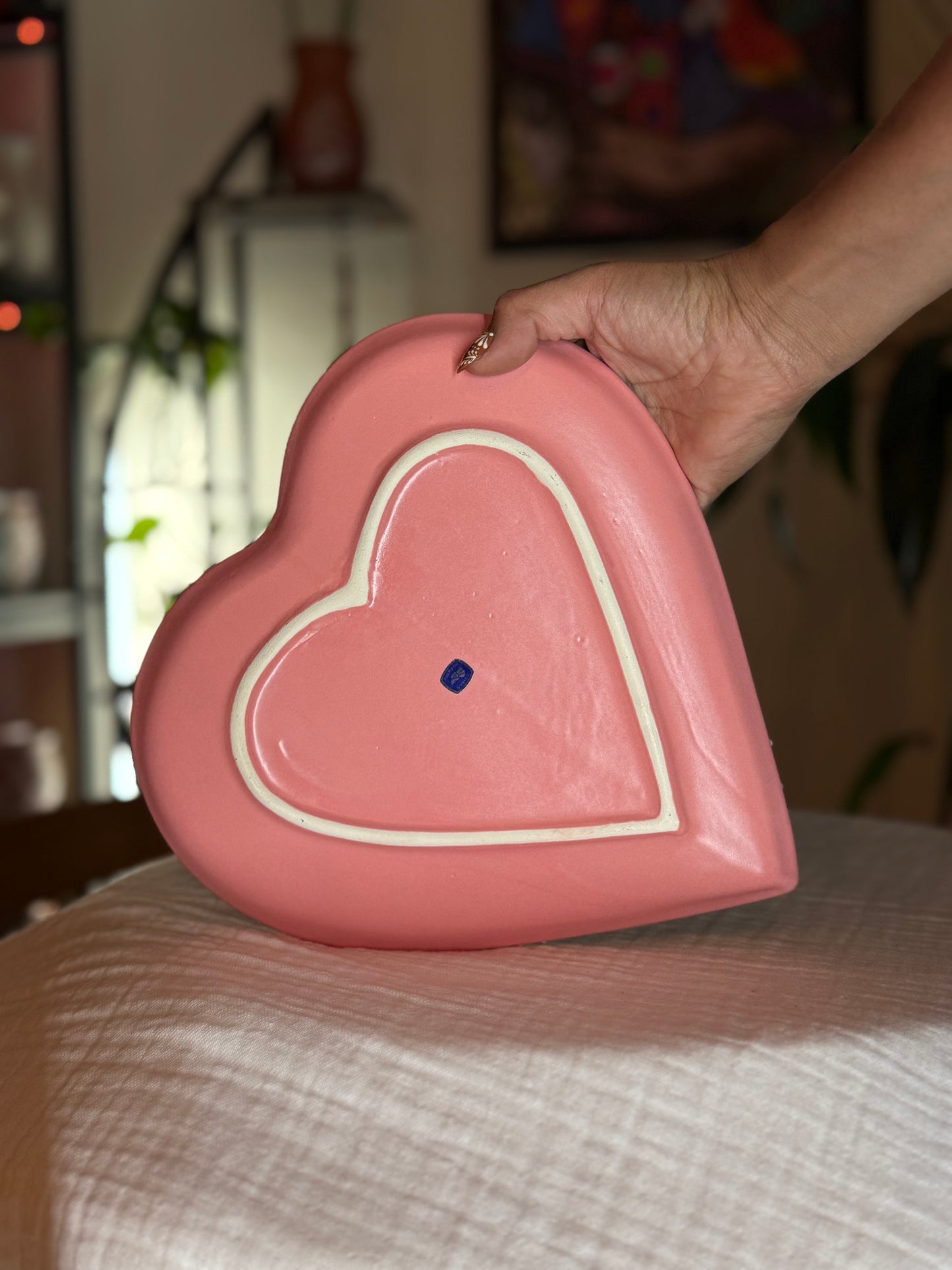 Pink heart shape plate (A)