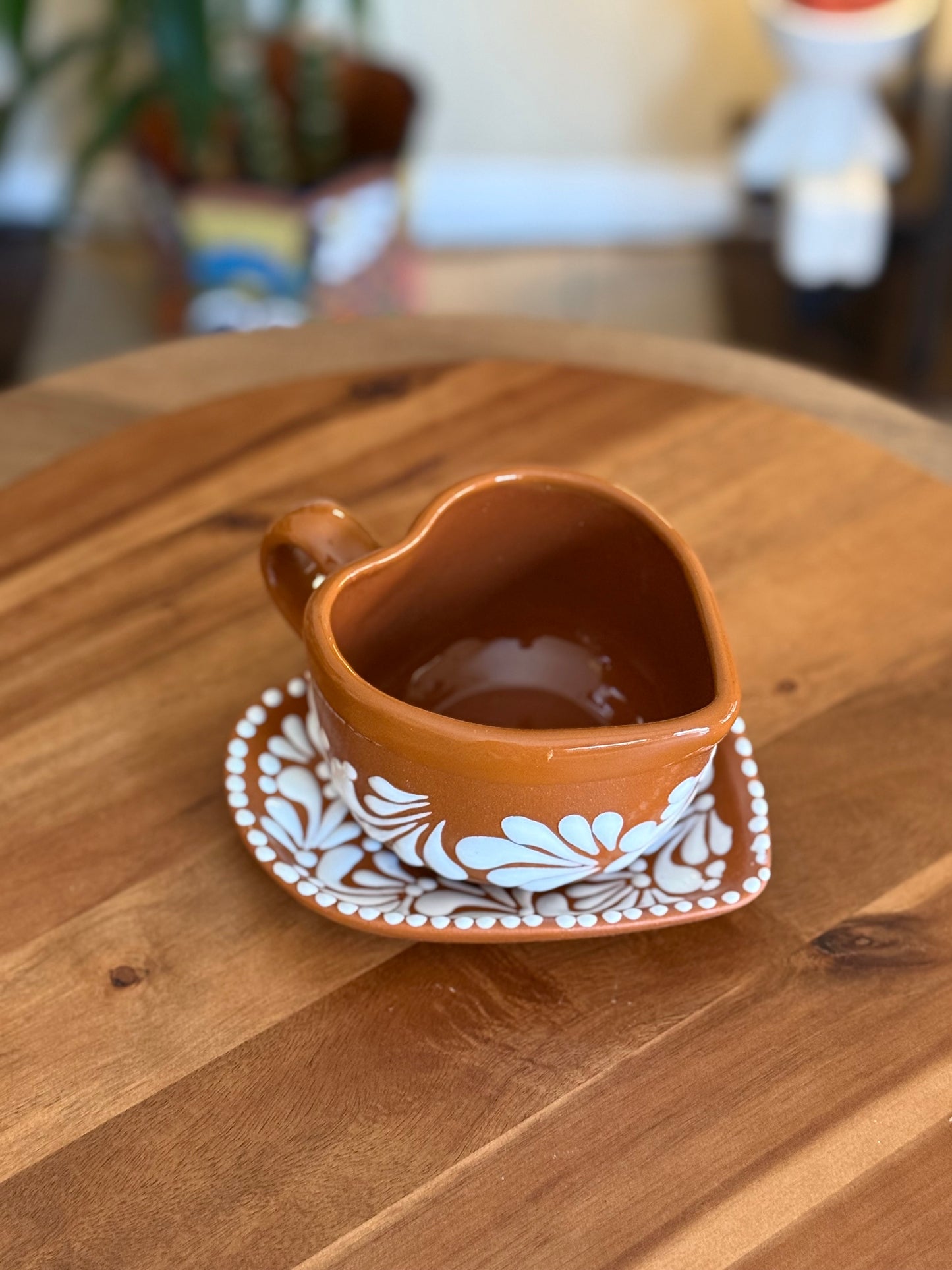 Heart shaped mug with plate