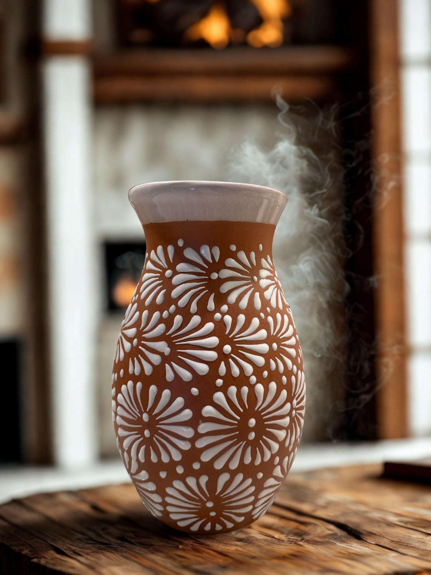 Natural plumeado flower vase