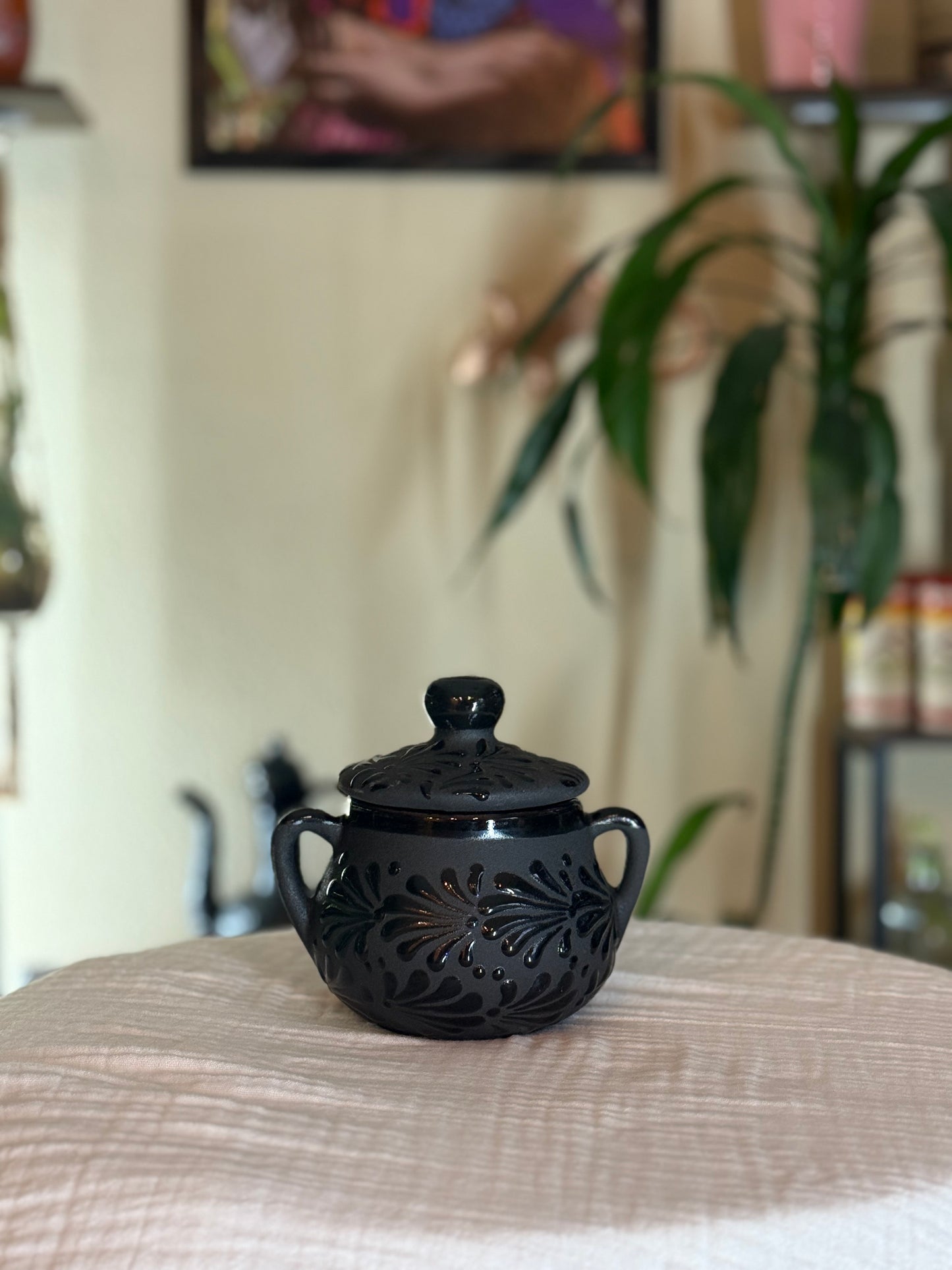 Sugar container