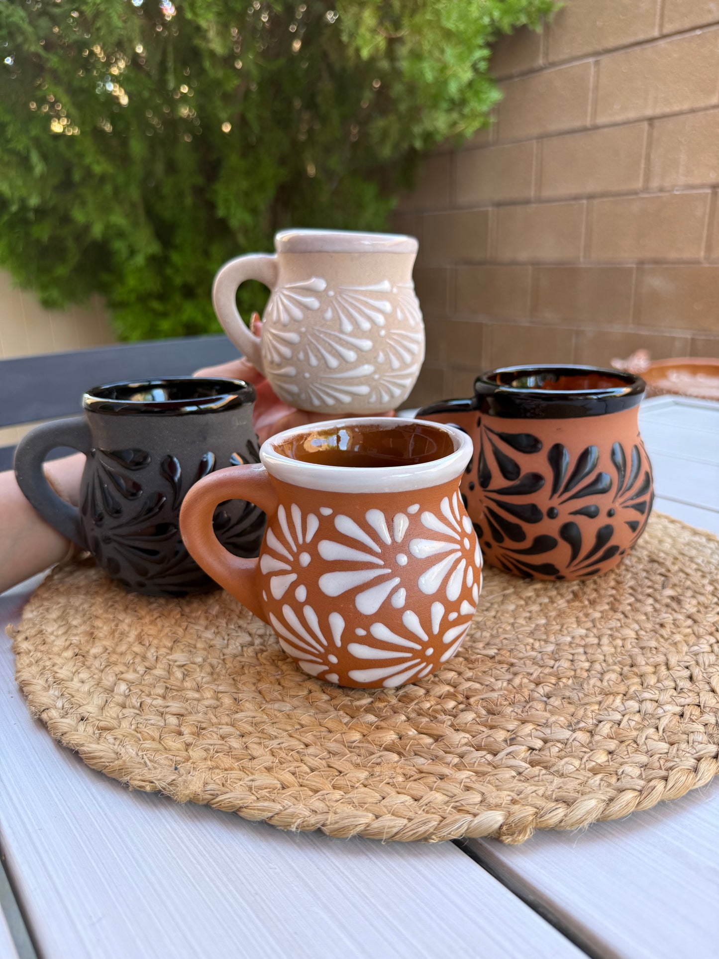 4 mugs for 30