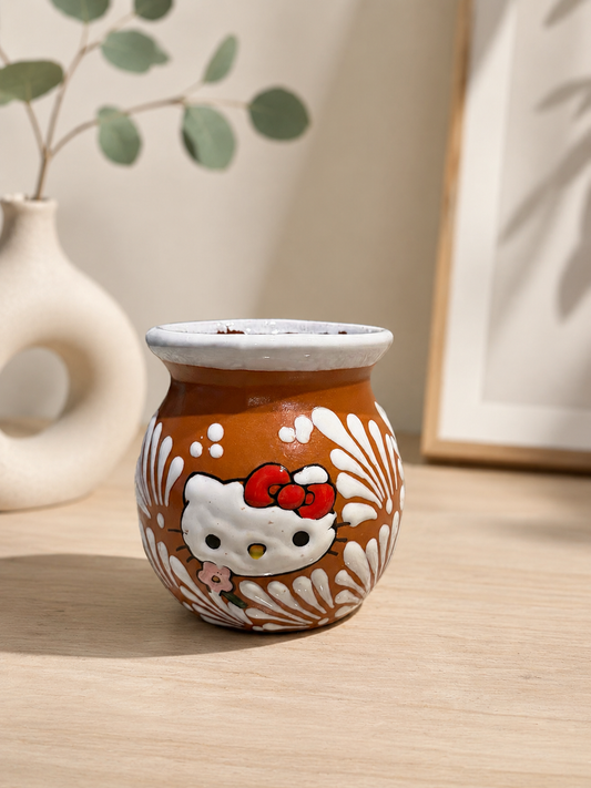 Brown and white HK cafe de olla mug