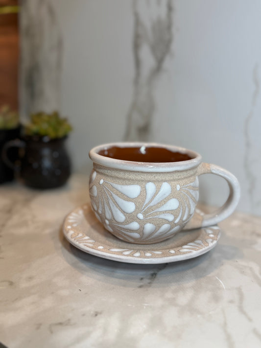 White mug&plate