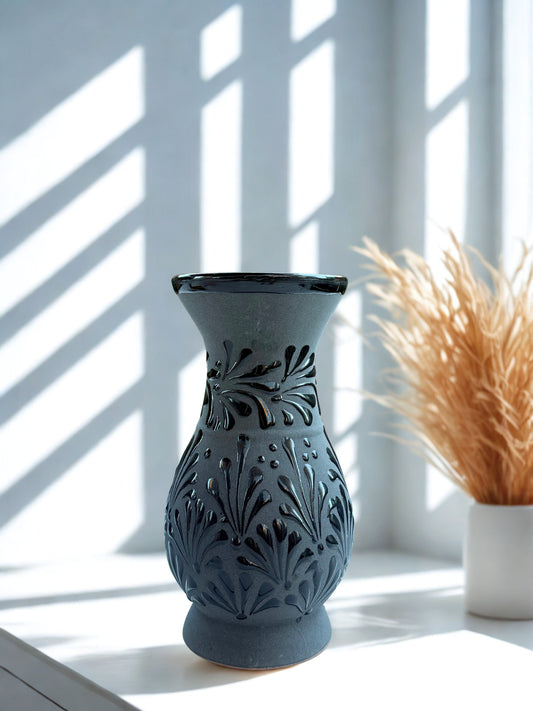 Hourglass vase