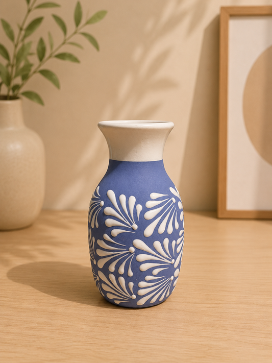 Mini azul flower vase