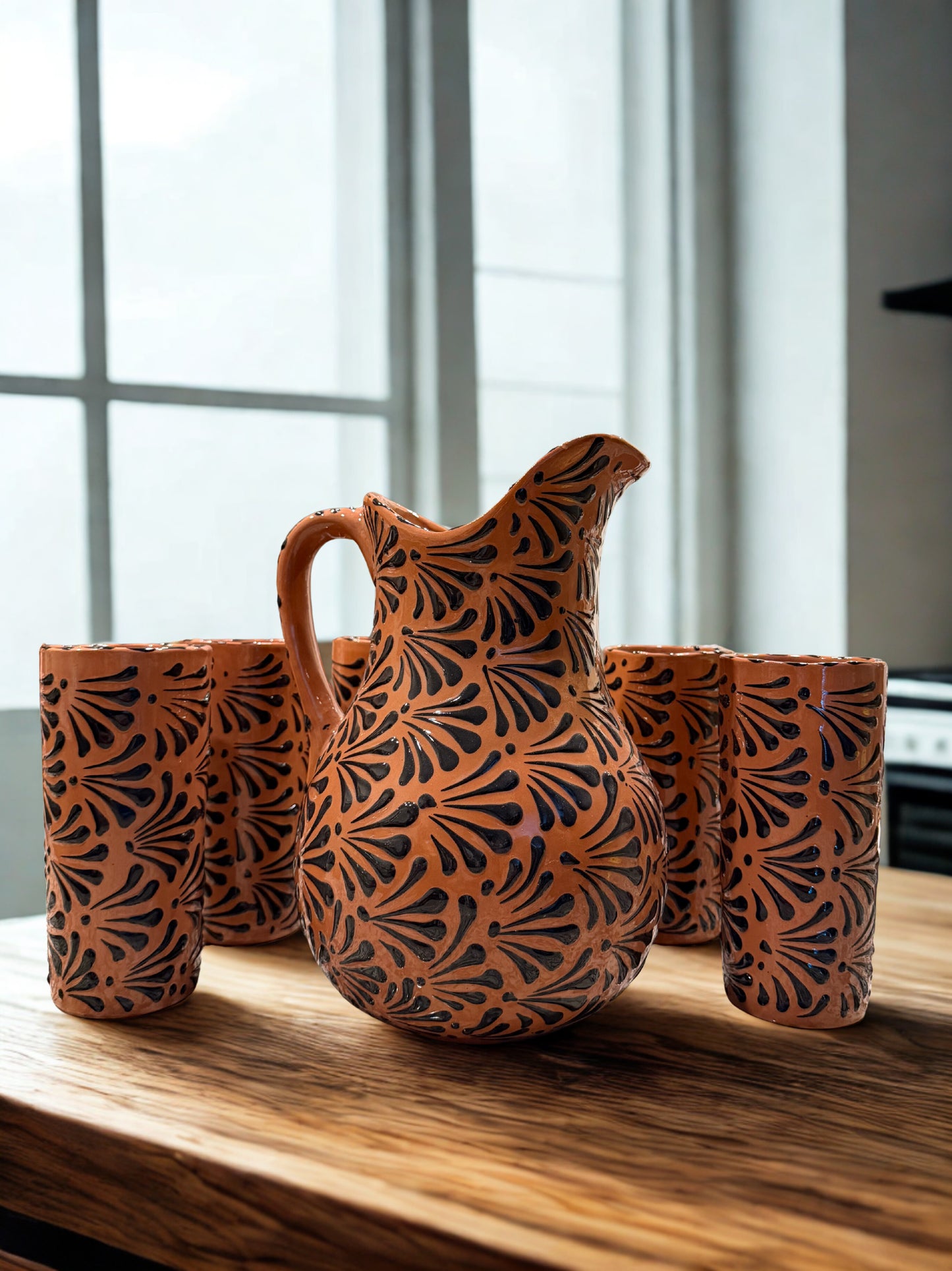 Natural and black, glazed finish