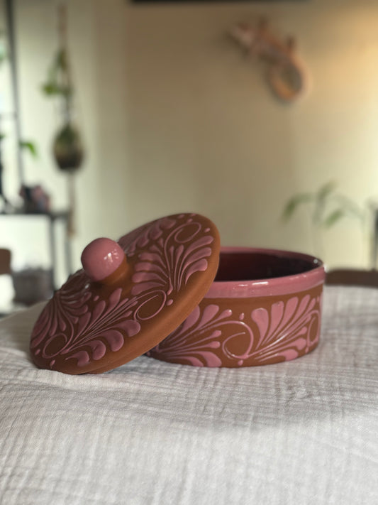 Pink tortillero