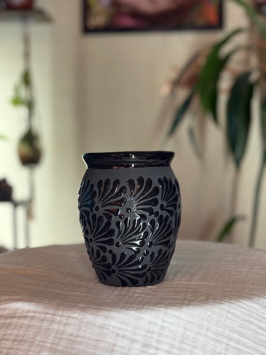 Jumbo matte black Cantaro