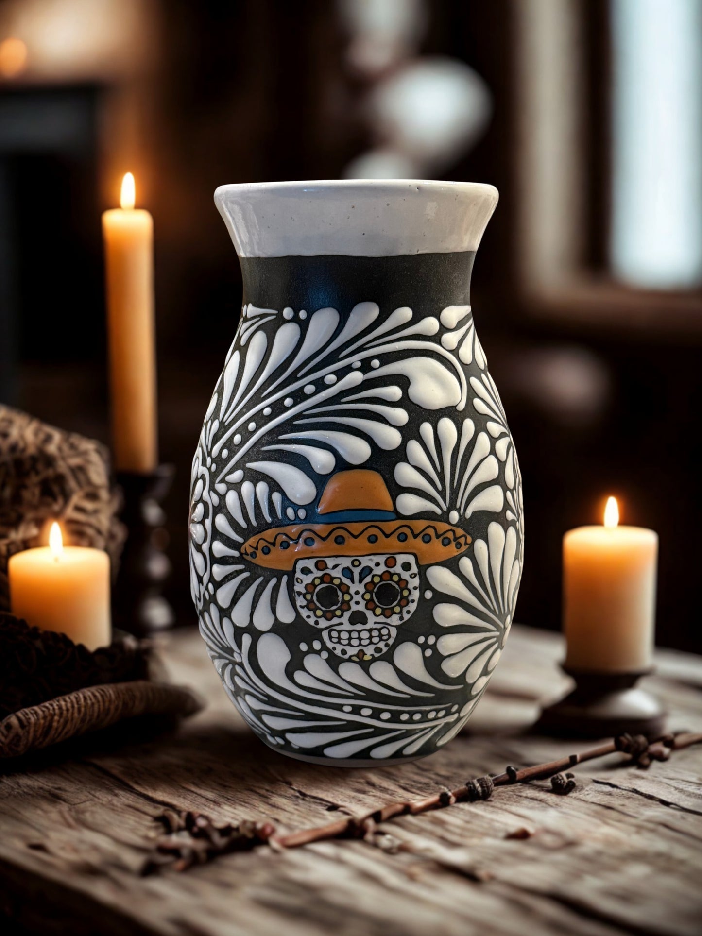 Black and white catrín flower vase